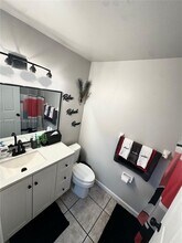 6138 Grant St in Hollywood, FL - Building Photo - Building Photo