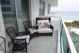 5151 Collins Ave in Miami, FL - Building Photo