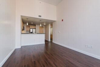 1150 J St, Unit 810 in San Diego, CA - Building Photo - Building Photo