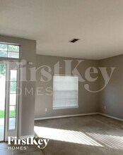 313 Casa Marina Pl in Sanford, FL - Foto de edificio - Building Photo