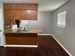 3109 Clinkenbeard Dr in Killeen, TX - Building Photo - Building Photo