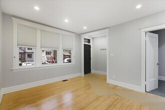 2708 N Richmond St in Chicago, IL - Building Photo - Building Photo