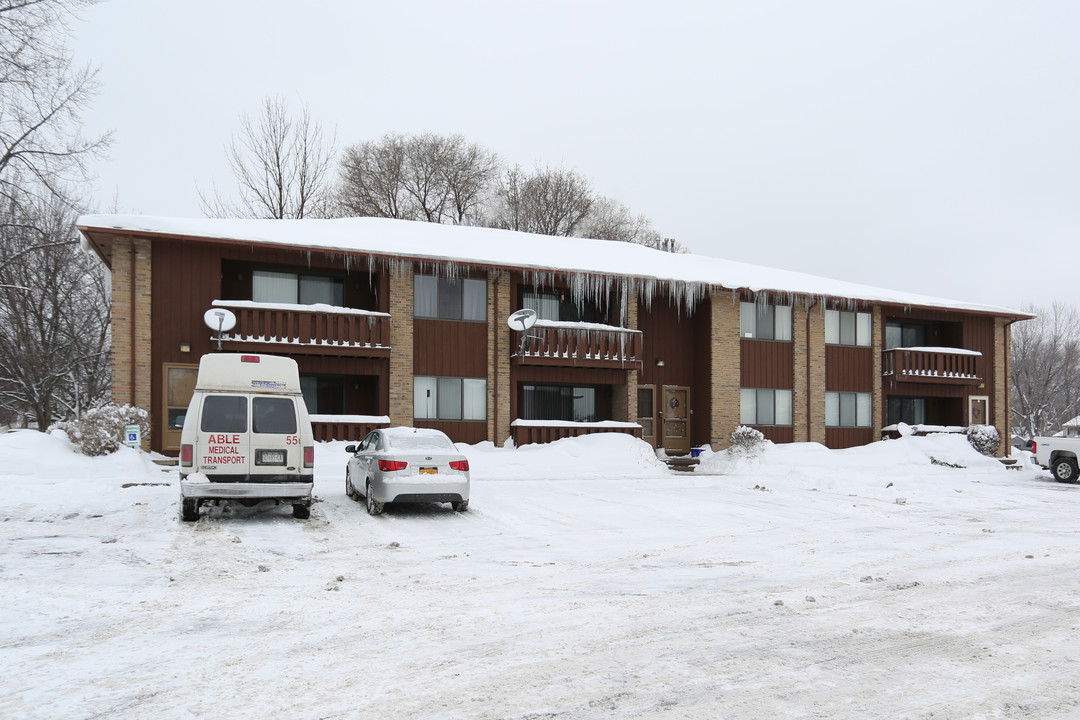 Trident Square Apartments in Rochester, NY - Building Photo