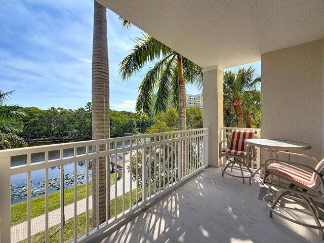 450 N Federal Hwy in Boynton Beach, FL - Foto de edificio - Building Photo