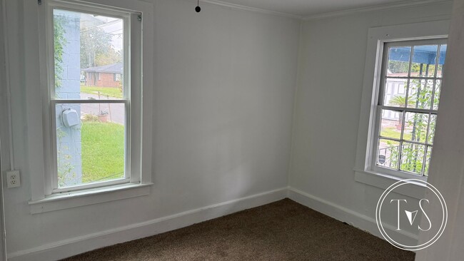 property at 627 W 48th St