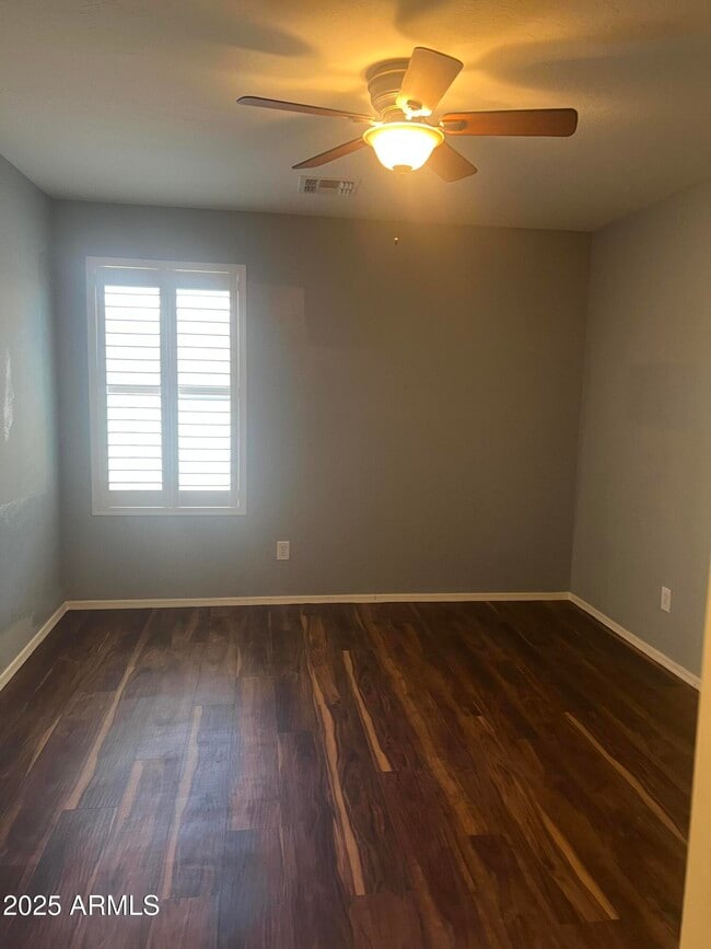 property at 35282 N Shorthorn Trail