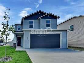 9475 W Shumard St in Star, ID - Building Photo