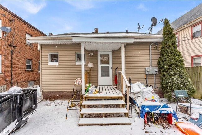 property at 3746 W 140th St