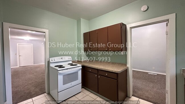 property at 923 Cleveland St