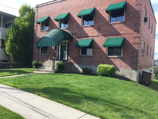 1740 W Riverside Ave, Unit 5
