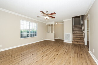 3205 Country Lawn Dr in Nashville, TN - Building Photo - Building Photo