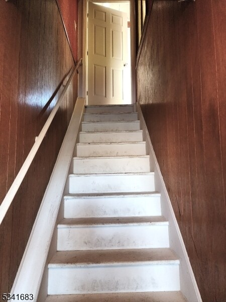 82 Union St in Emerson, NJ - Building Photo - Building Photo
