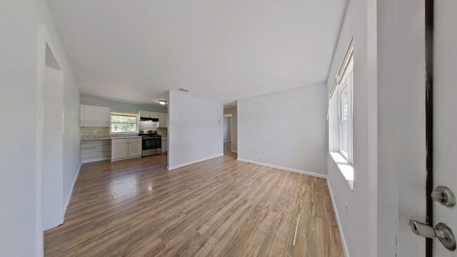 2206 Avenue N in Fort Pierce, FL - Building Photo - Building Photo