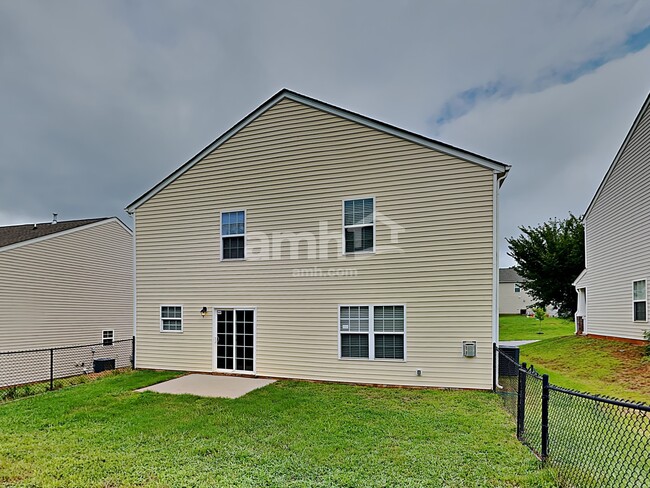 property at 4662 Abbey Park Rd