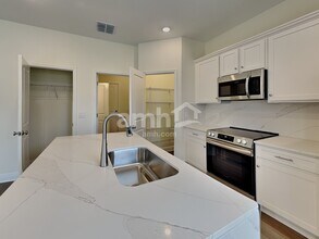 5939 Sycamore Pl St in St. Cloud, FL - Building Photo - Building Photo