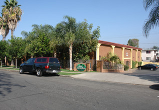 Villa Escondido in San Diego, CA - Building Photo - Building Photo