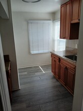 15731 Bellflower Blvd, Unit Nicolas ramos in Bellflower, CA - Building Photo - Building Photo