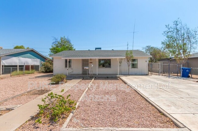 property at 1423 S Wilson St
