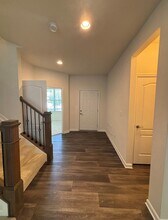 1032 Autumn Crest Ln in Louisville, KY - Building Photo - Building Photo