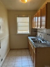 9281 Broadstreet Ave in Detroit, MI - Building Photo - Building Photo