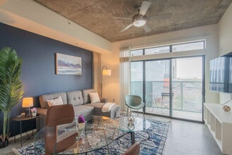 888 N 4th St-Unit -ID1263039P in Phoenix, AZ - Foto de edificio - Building Photo