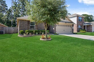 5623 Rainflower Terrace Ln in Spring, TX - Foto de edificio - Building Photo