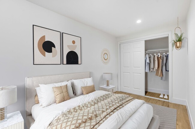 property at 10028 San Fernando Rd