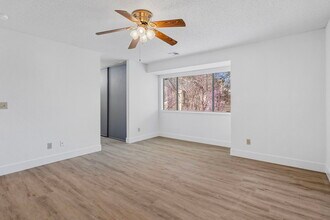 3400 Sullivan Ct, Unit #206 in Modesto, CA - Building Photo - Building Photo