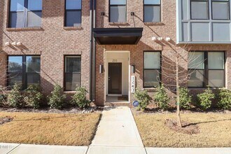 1247 Shaw View Aly in Raleigh, NC - Building Photo - Building Photo