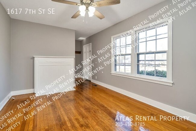 property at 1617 7th St SE