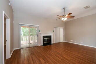 11321 Hartland Rd in Jacksonville, FL - Building Photo - Building Photo