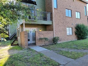 9837 Walnut St in Dallas, TX - Building Photo - Building Photo