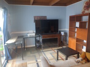 39110 Bud Ct in Fremont, CA - Building Photo - Building Photo