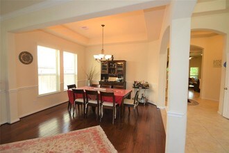 5918 Crawford Hill Ln in Sugar Land, TX - Building Photo - Building Photo