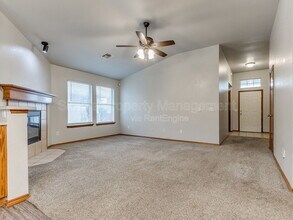 3221 SW 103rd Pl in Oklahoma City, OK - Building Photo - Building Photo