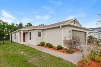 2284 Twin Flower Ln in Sanford, FL - Building Photo - Building Photo
