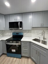 3934 60th St, Unit 158 in San Diego, CA - Foto de edificio - Building Photo