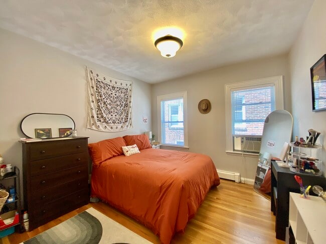 1433 Cambridge St, Unit 1