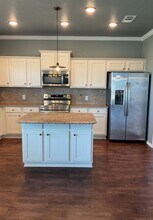 877 Ross Rd in Copperas Cove, TX - Building Photo - Building Photo