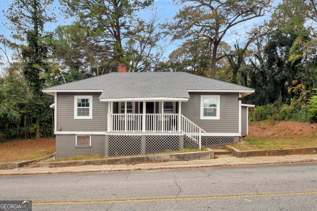 452 Forest Ave in Macon, GA - Building Photo