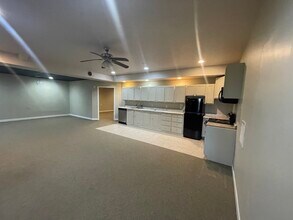 181 Redwood Ln, Unit 181 Redwood in Hoover, AL - Foto de edificio - Building Photo