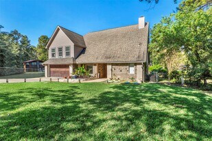 13392 Southshore Dr in Conroe, TX - Building Photo