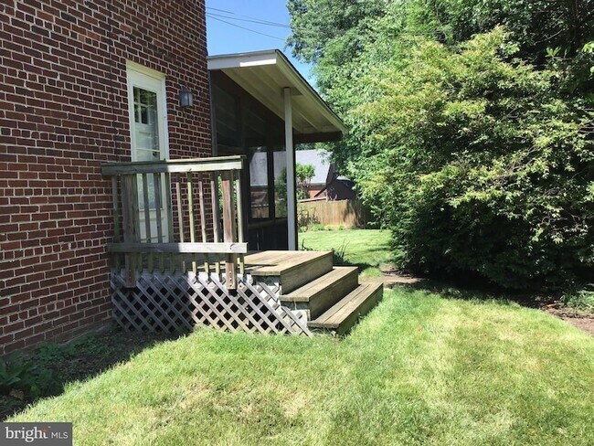 110 S Woodrow St in Arlington, VA - Building Photo - Building Photo