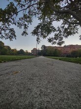 52 Lawrence Dr in Lowell, MA - Foto de edificio - Building Photo