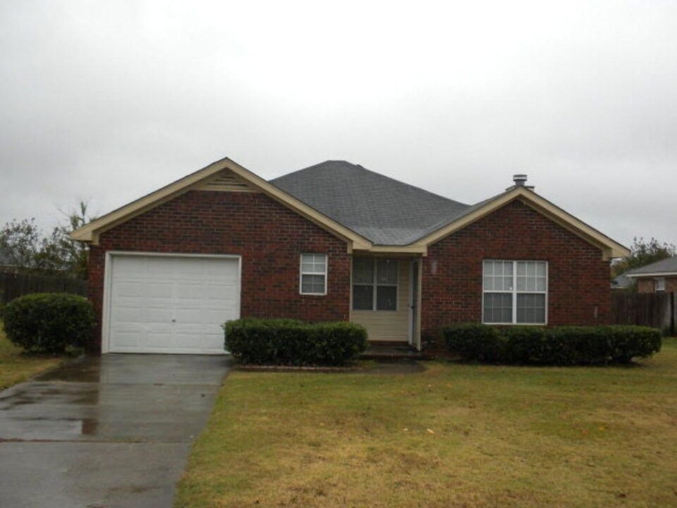 133 Summerfield Cir in Grovetown, GA - Building Photo