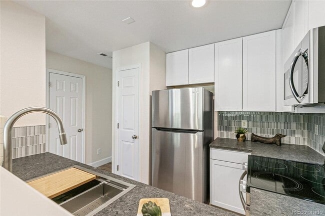 7925 S Kittredge St in Englewood, CO - Building Photo - Building Photo