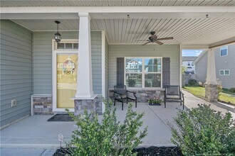 688 Stonebriar Ave in Raeford, NC - Building Photo - Building Photo