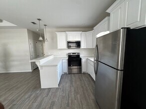 1618 Playa Dr in Weslaco, TX - Building Photo - Building Photo