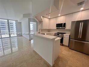 801 Brickell Key Blvd, Unit 1107 in Miami, FL - Foto de edificio