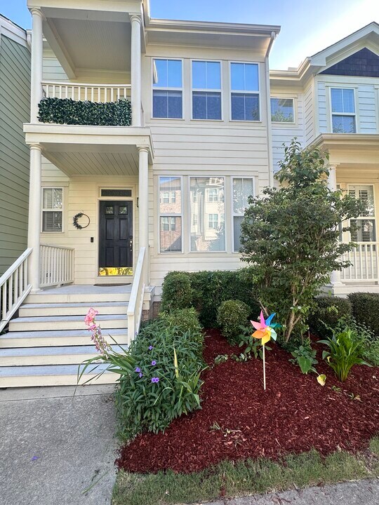 503 Village Loop Dr in Apex, NC - Building Photo
